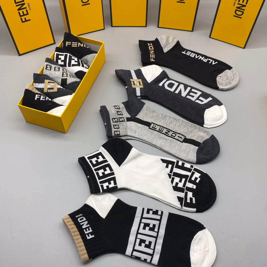 Fendi monochrome graphic mix ankle socks - view 6