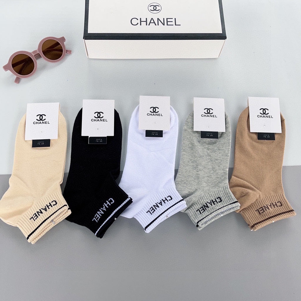 Chanel pastel cuff lettering ankle socks - view 4