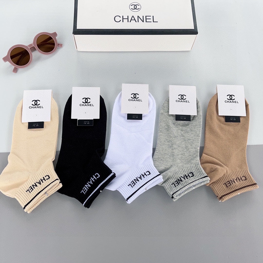 Chanel pastel cuff lettering ankle socks - view 4