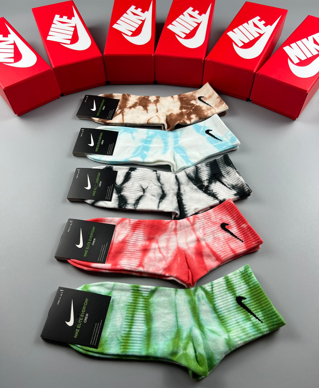 Nike bright tie dye swoosh crew socks, image 9