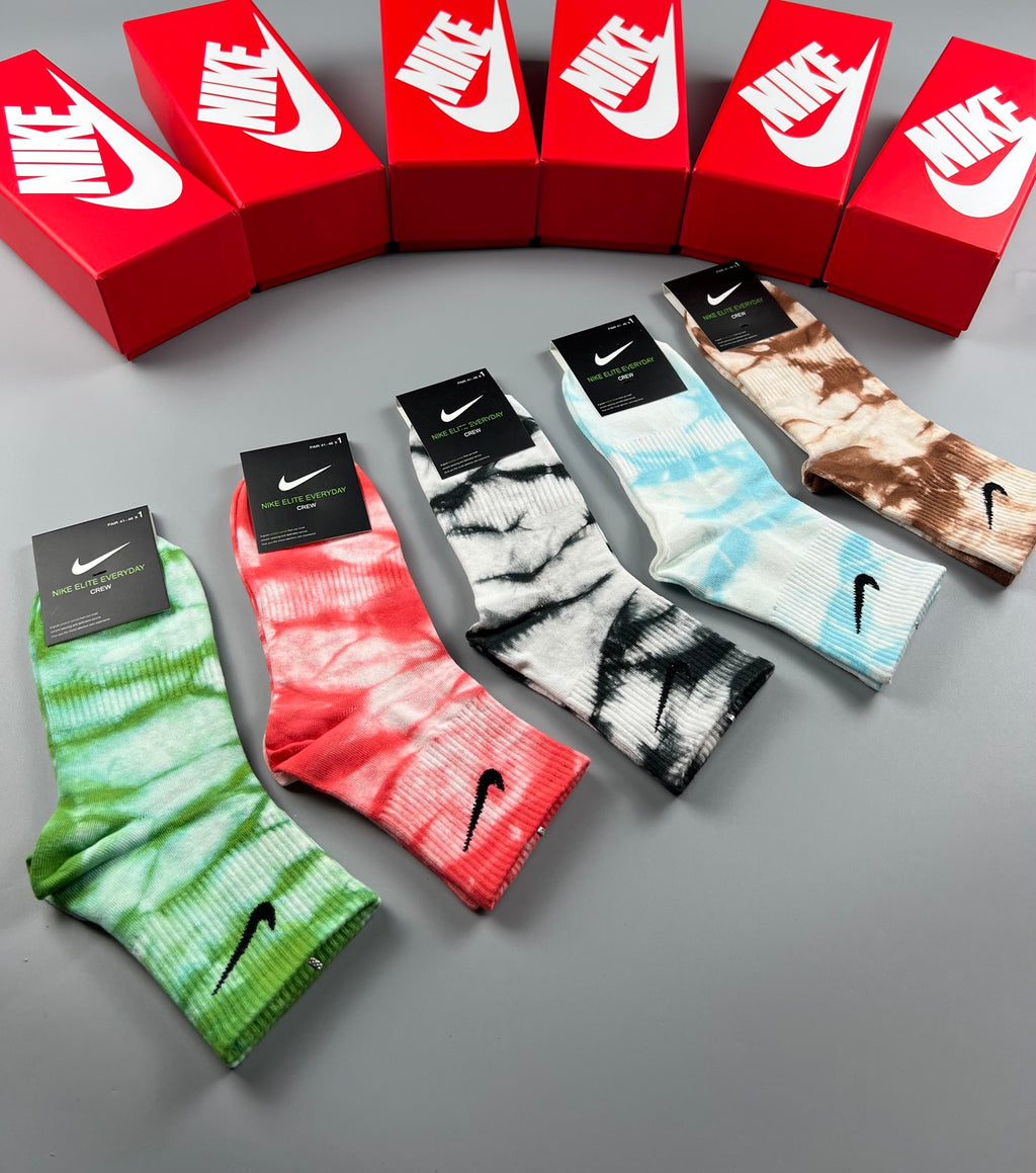Nike bright tie dye swoosh crew socks, image 7
