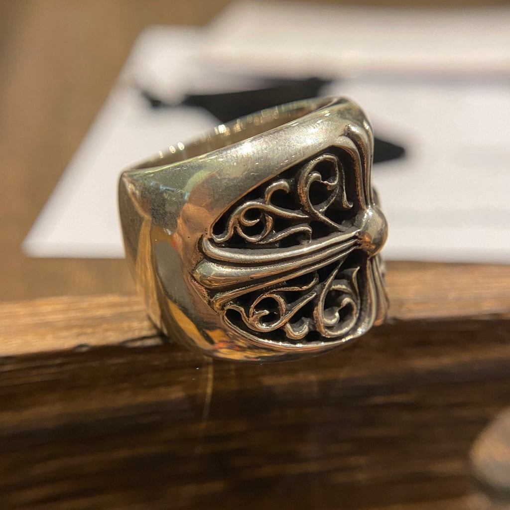 Chrome Hearts Oval Vine Relief Ring - album image 8