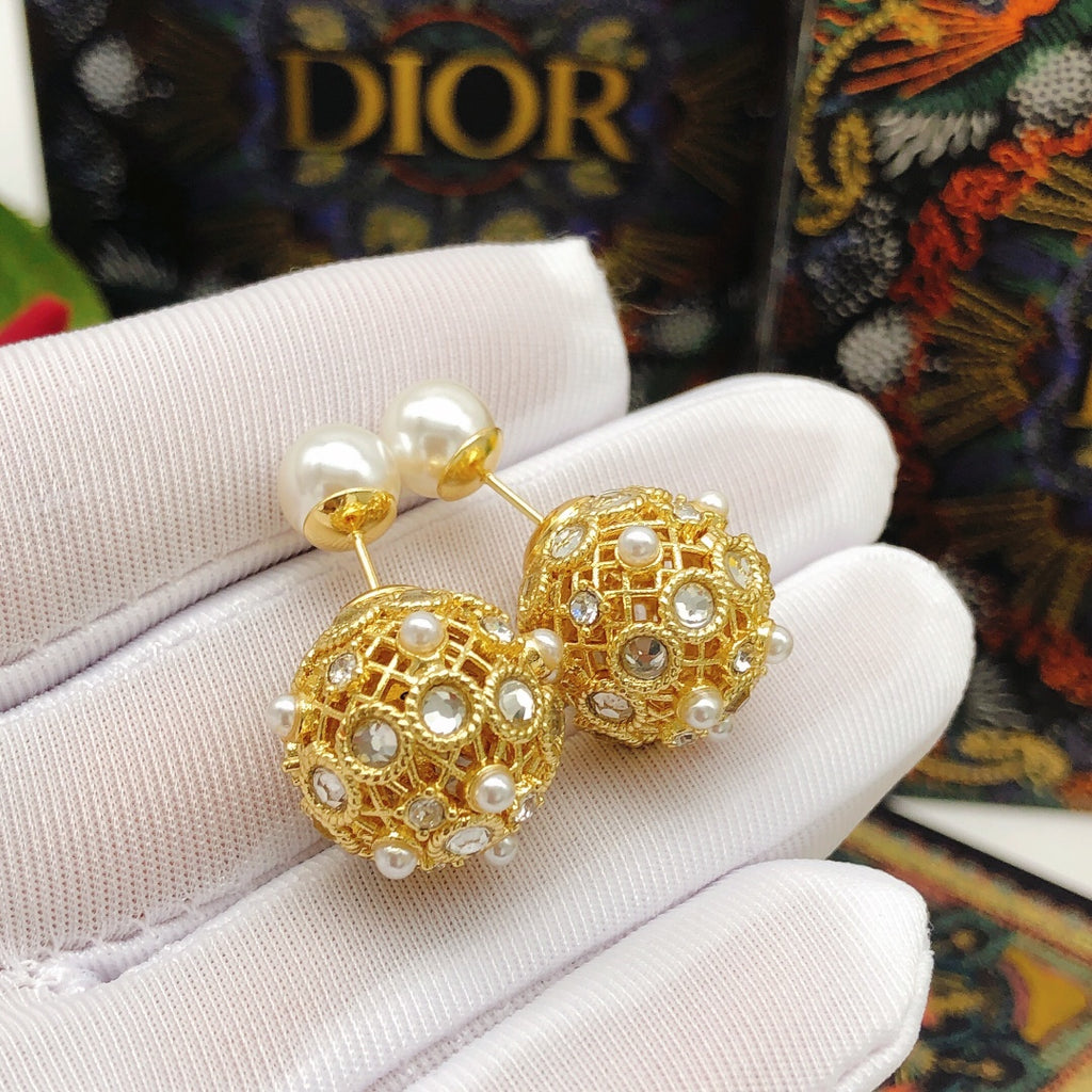 Dior Gold-Tone Openwork Orb Pearl-Look Earrings - product image 4
