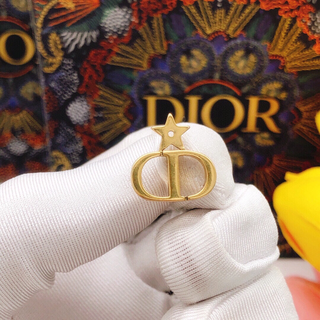 Dior Star-Top Open CD Earrings - product image 6