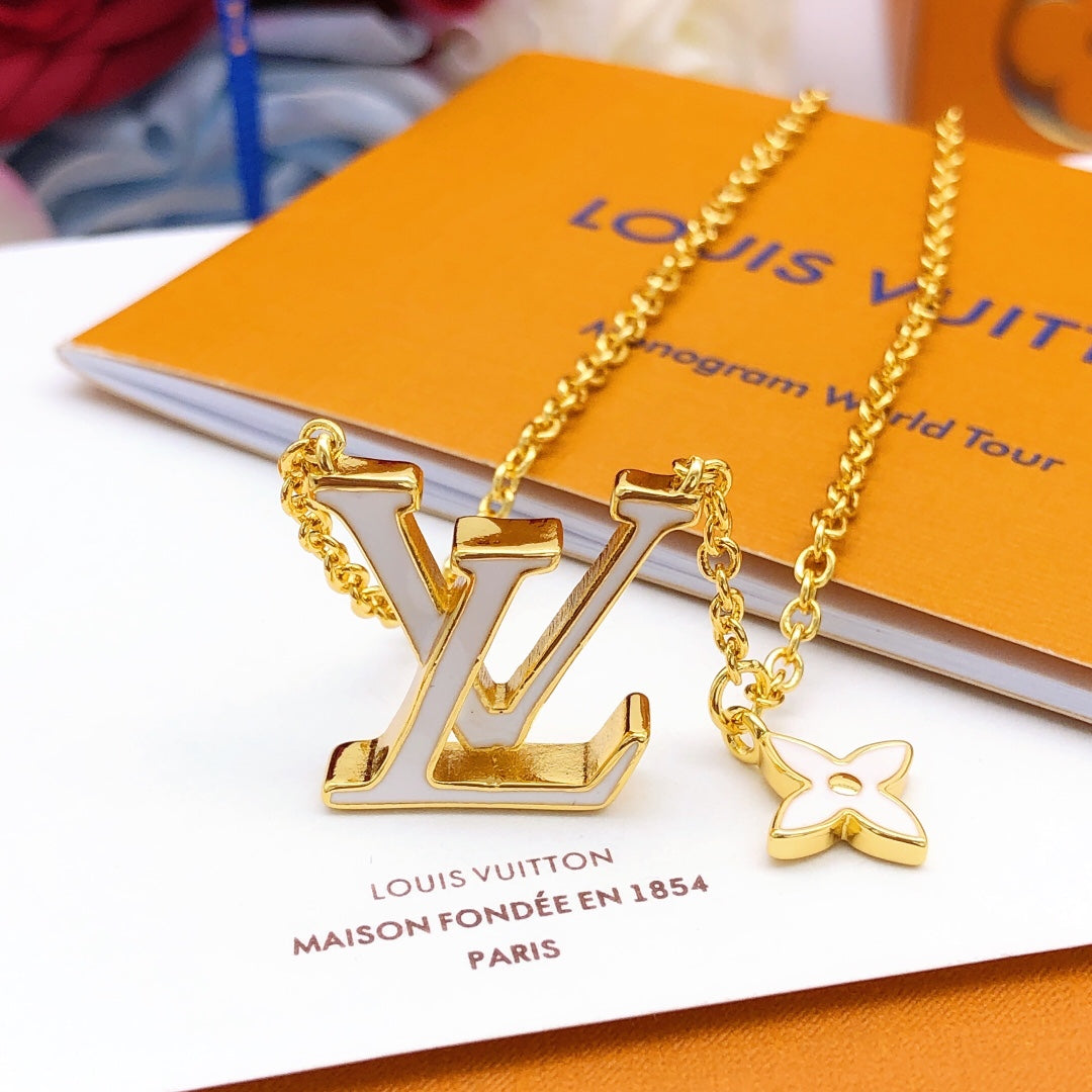 Louis Vuitton White Necklace - album image 3