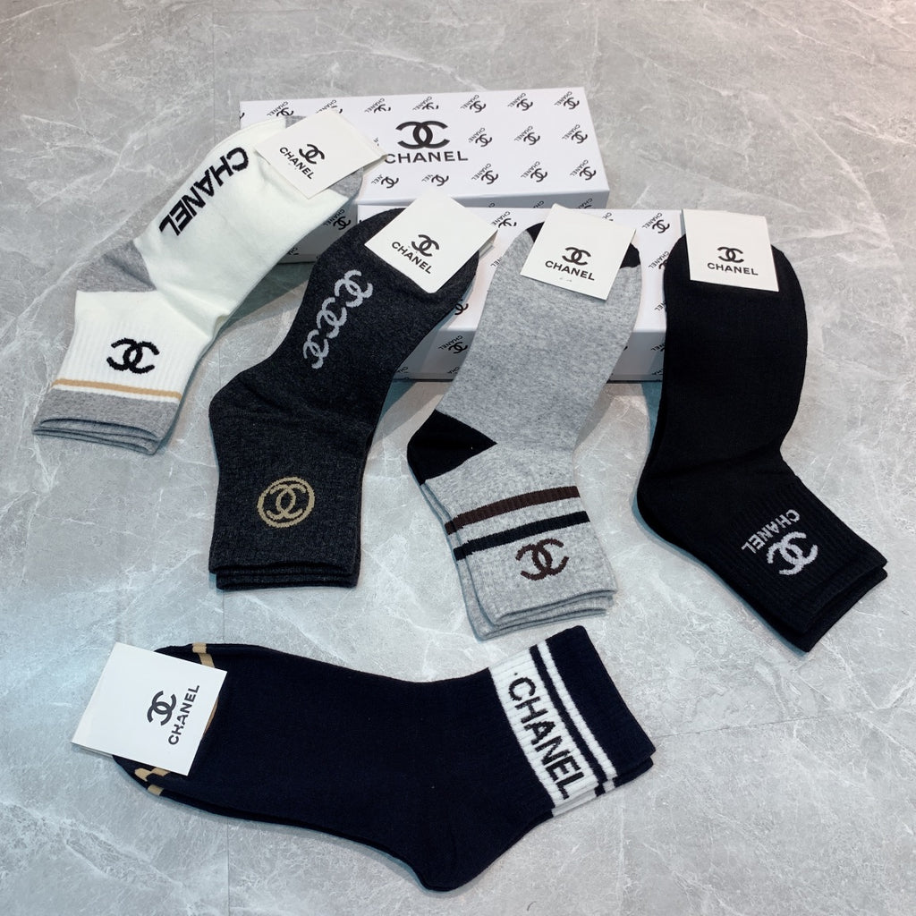 Chanel mixed lettered neutral cuff crew socks - view 4