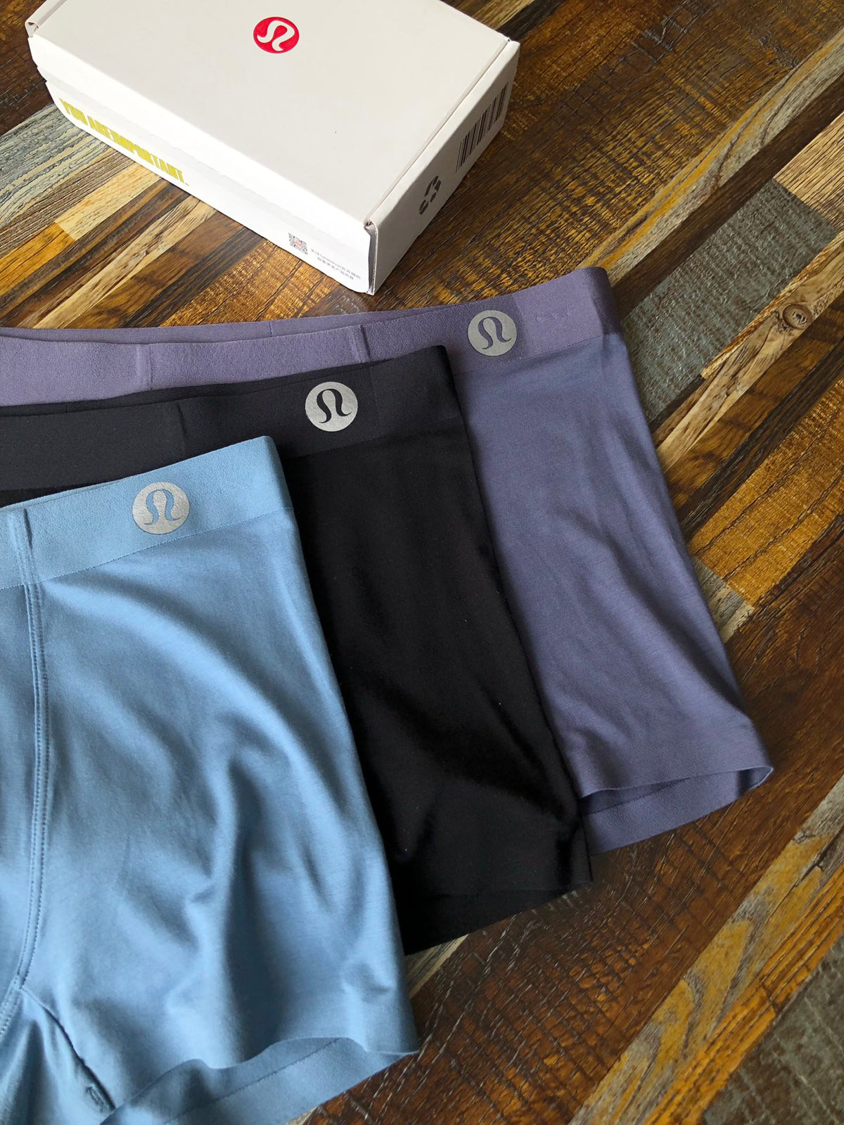 Lululemon minimal emblem waist boxer briefs - view 3