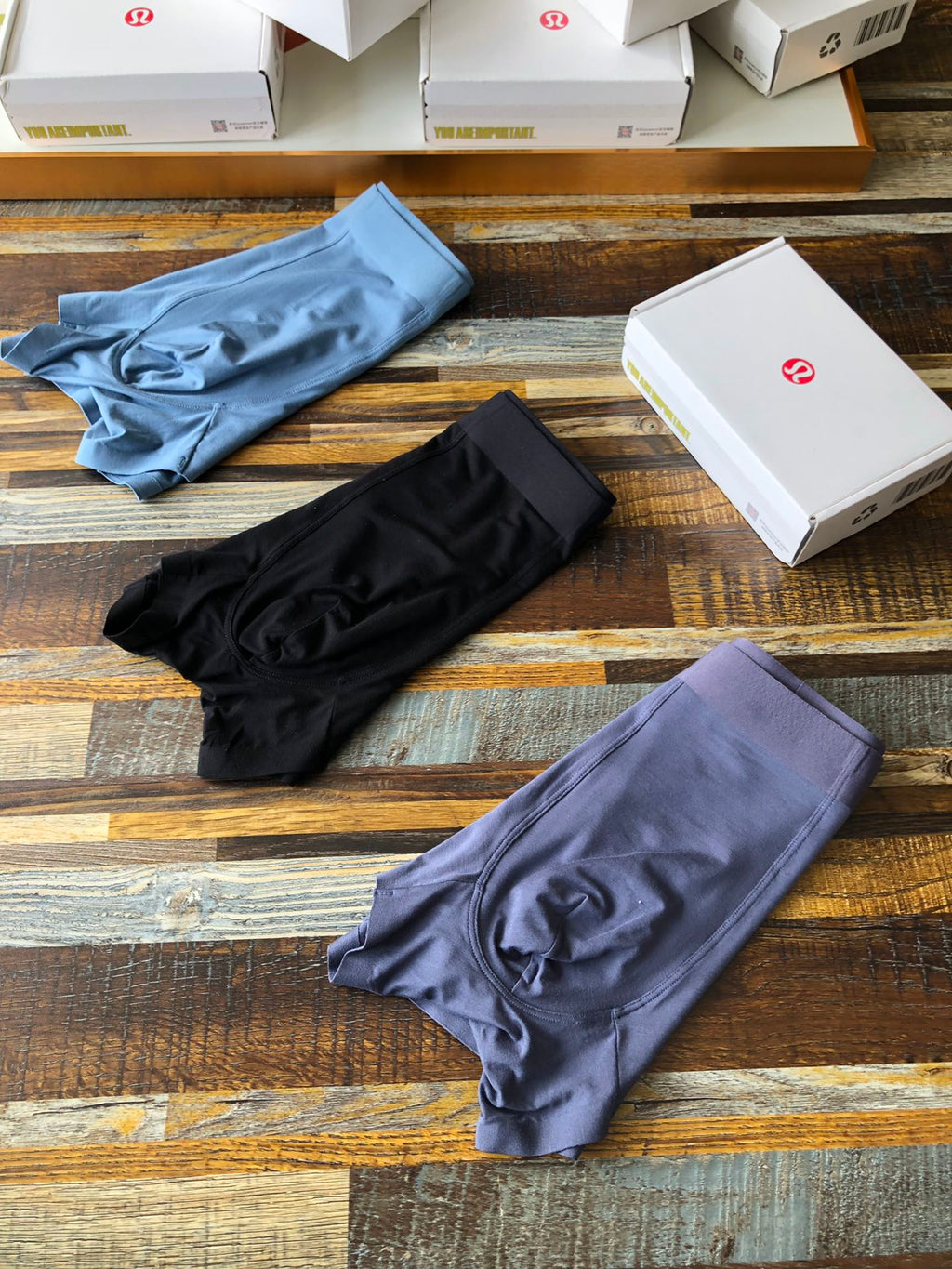 Lululemon minimal emblem waist boxer briefs - view 5