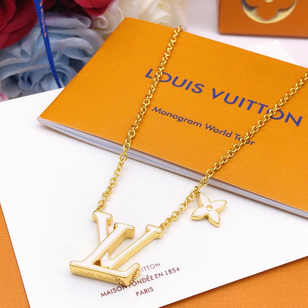 Louis Vuitton White Necklace - album image 2