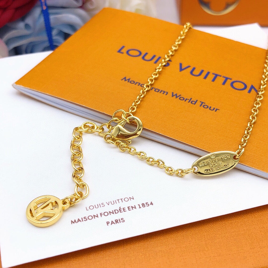 Louis Vuitton White Necklace - album image 7