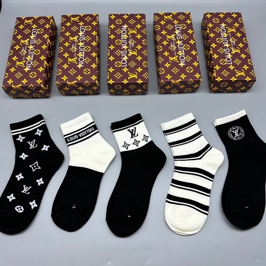 Louis Vuitton monochrome lv pattern crew socks - view 9