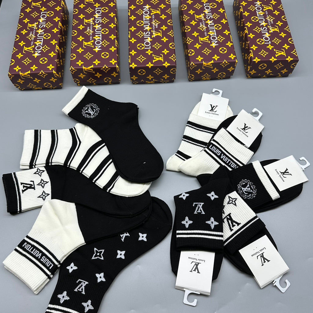 Louis Vuitton monochrome lv pattern crew socks - view 5