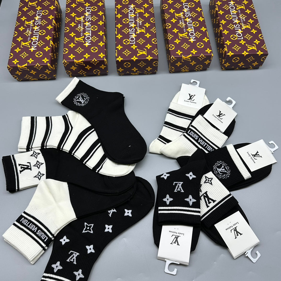 Louis Vuitton monochrome lv pattern crew socks - view 5