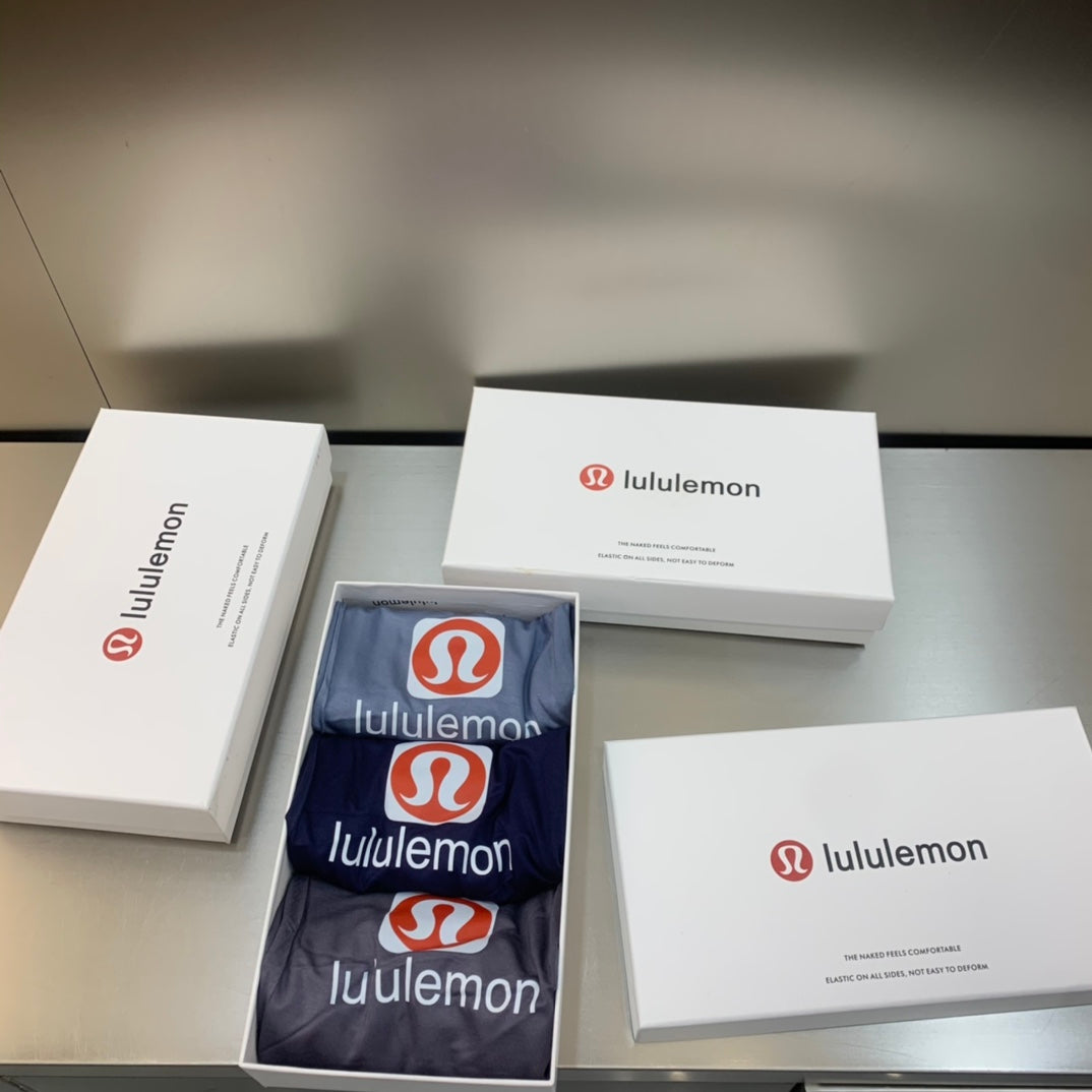 Lululemon gray red side emblem boxer briefs - view 8