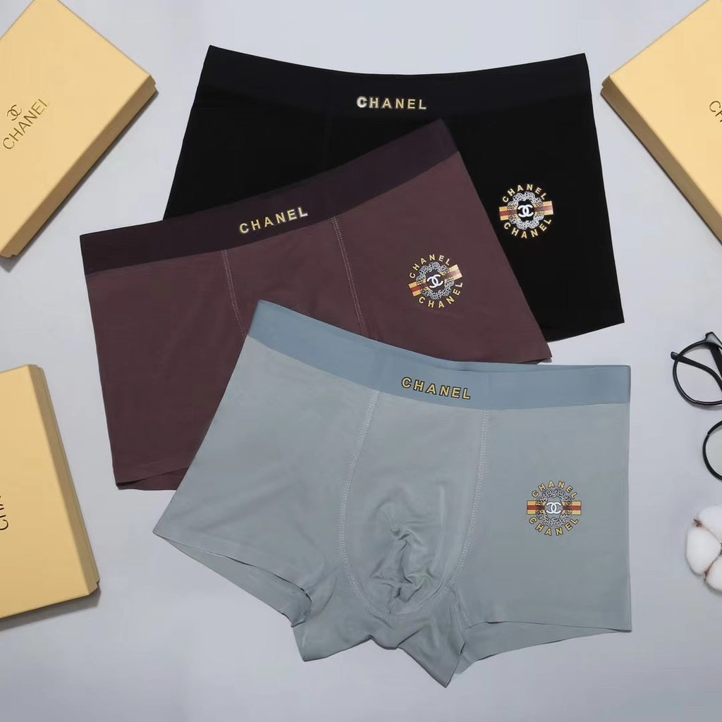 Chanel circular jeweled emblem boxer briefs - view 2