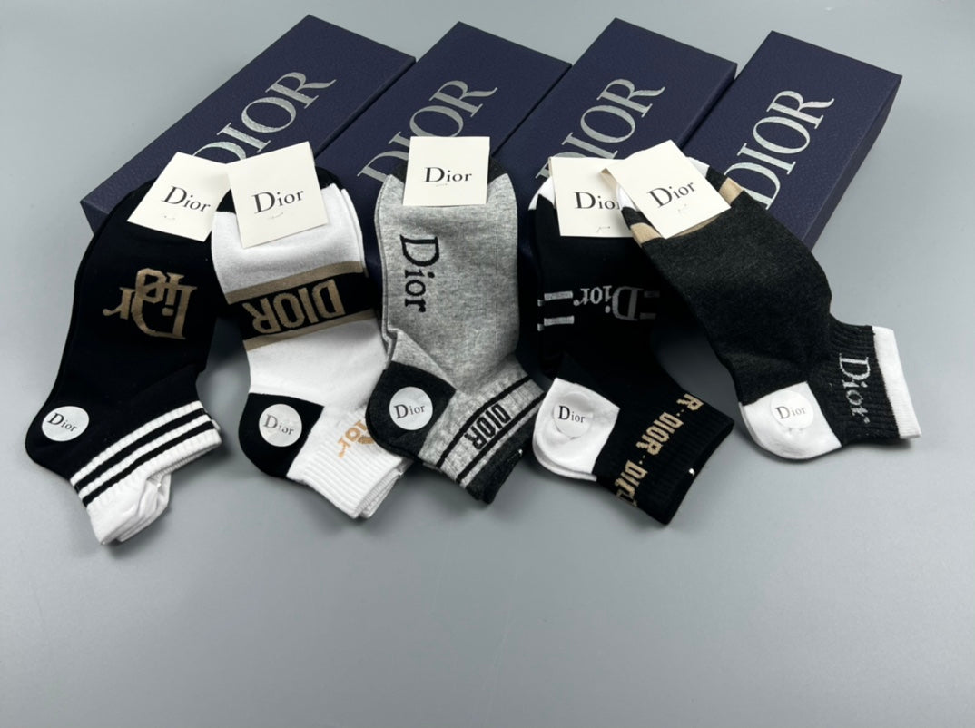 Dior contrast stripe lettering ankle socks - view 3