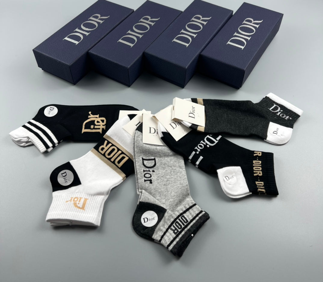 Dior contrast stripe lettering ankle socks - view 2