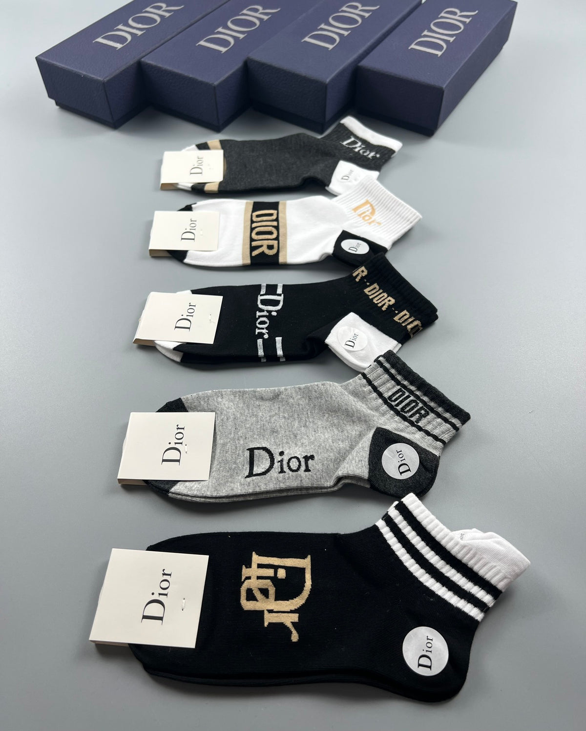 Dior contrast stripe lettering ankle socks - view 9