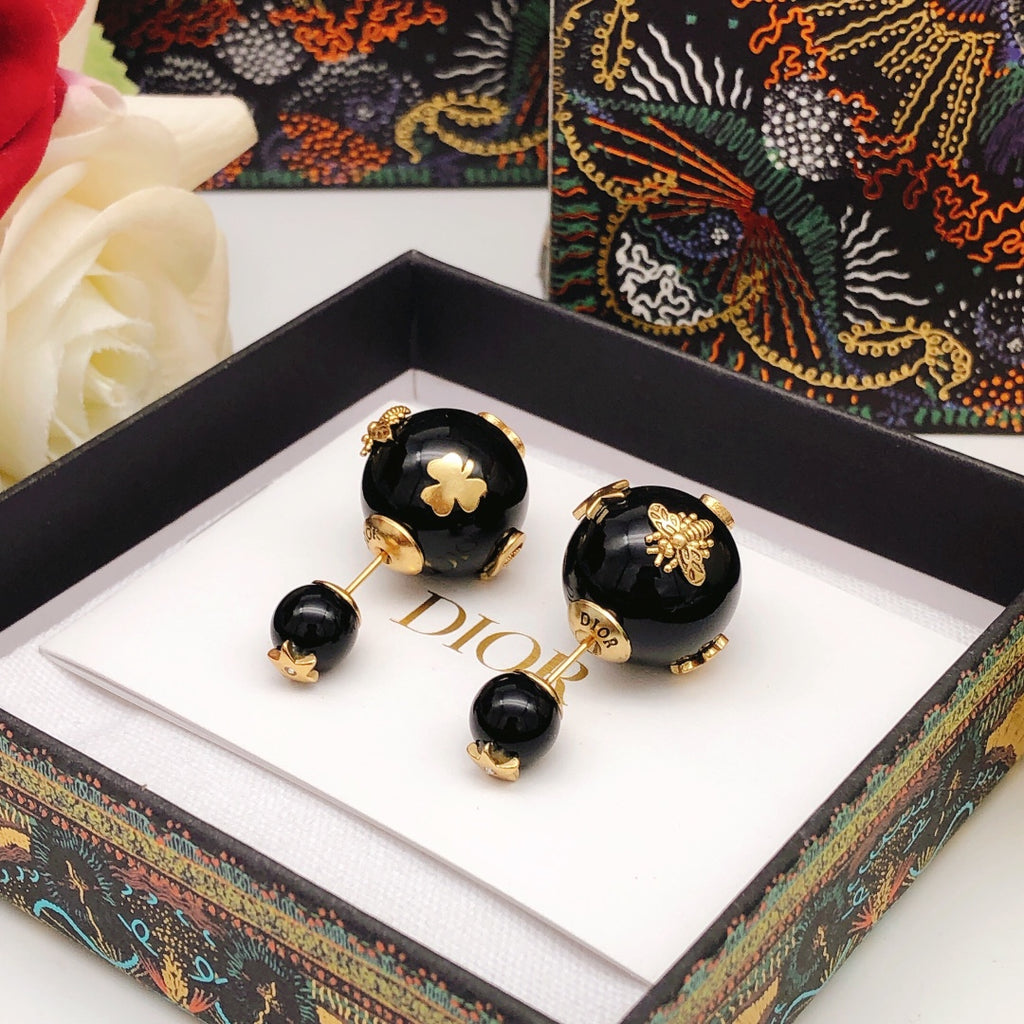 Dior Black Orb Star Earrings - product image 9