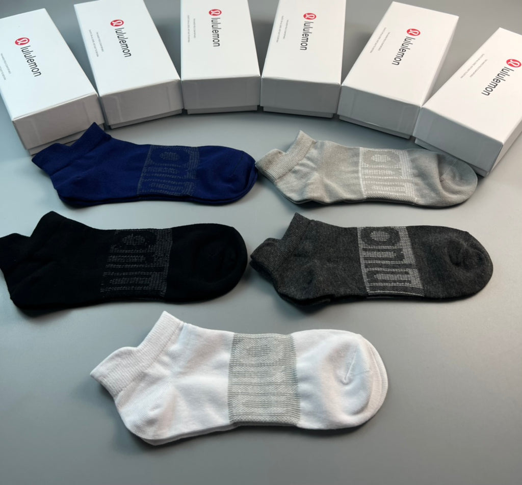Lululemon tonal letter low cut ankle socks - view 6
