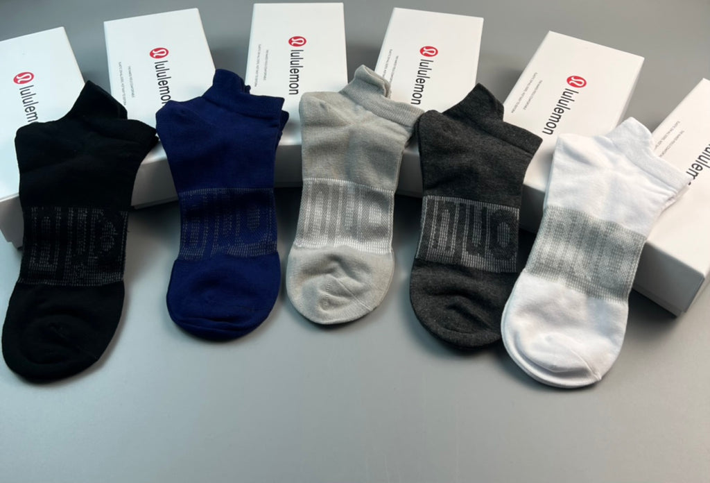 Lululemon tonal letter low cut ankle socks - view 4