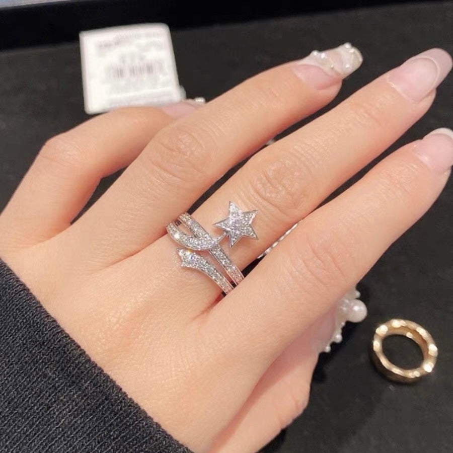 Chanel Silver-Tone Arrow CC Ring - album image 2