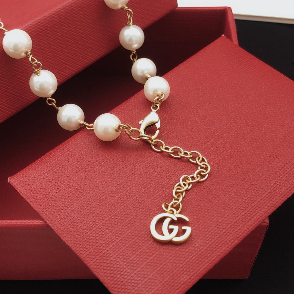 Gucci Pearl Necklace - album image 7
