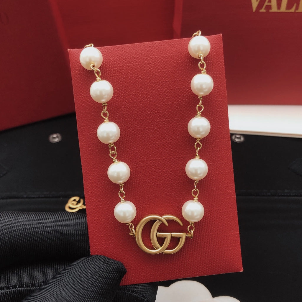 Gucci Pearl Necklace - album image 4