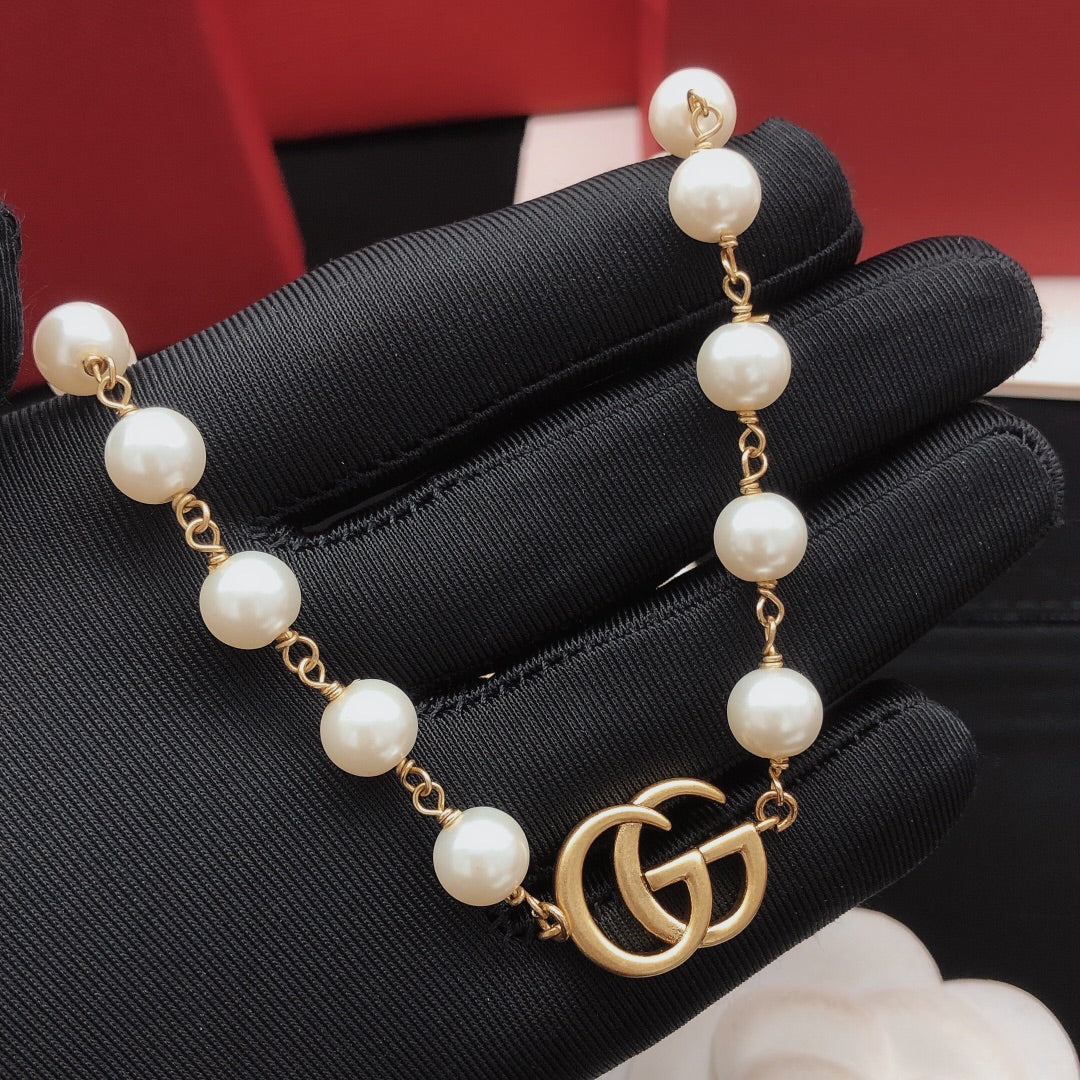 Gucci Pearl Necklace - album image 3