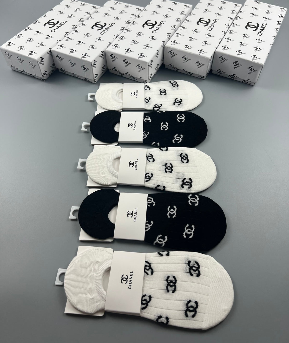 Chanel low cut repeated emblem ankle socks - view 9