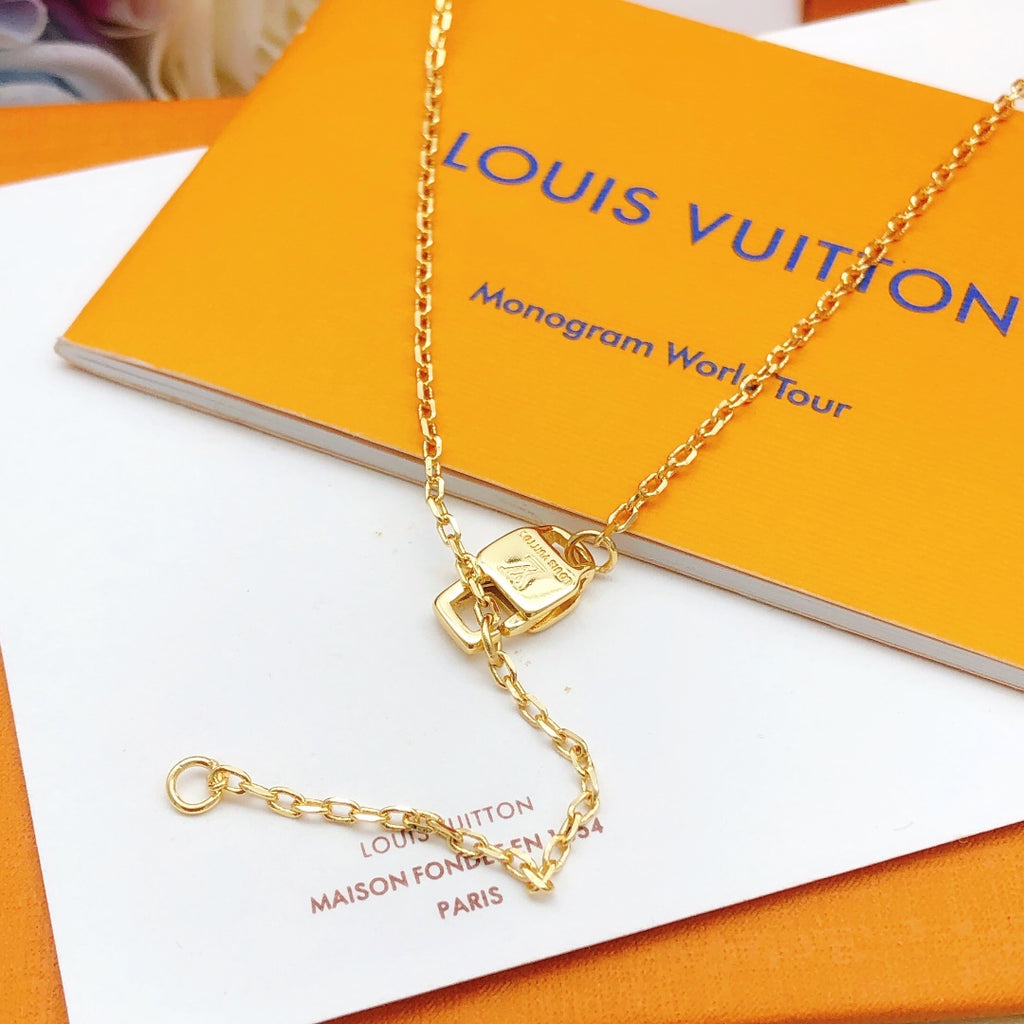Louis Vuitton Green Necklace - album image 5