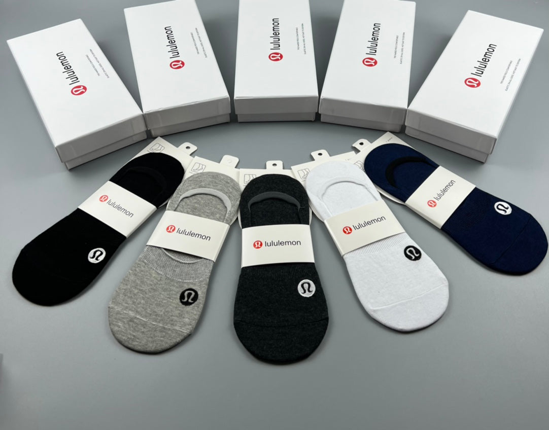 Lululemon neutral minimal liner ankle socks - view 3