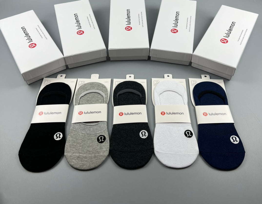 Lululemon neutral minimal liner ankle socks - view 2
