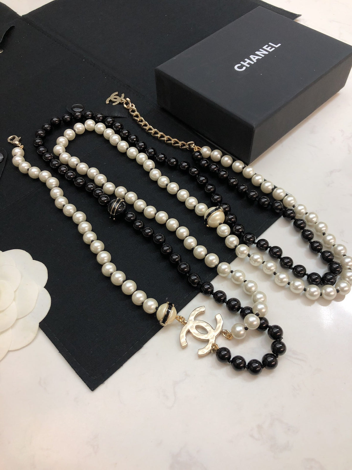 Chanel Pearl Double-Layer Necklace - album image 6