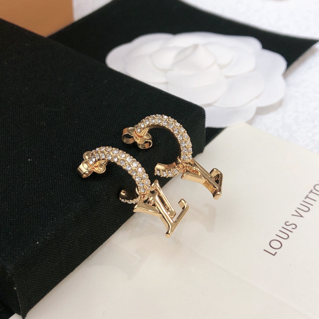 Louis Vuitton V Letter LV Letter Stud Earrings - album image 9