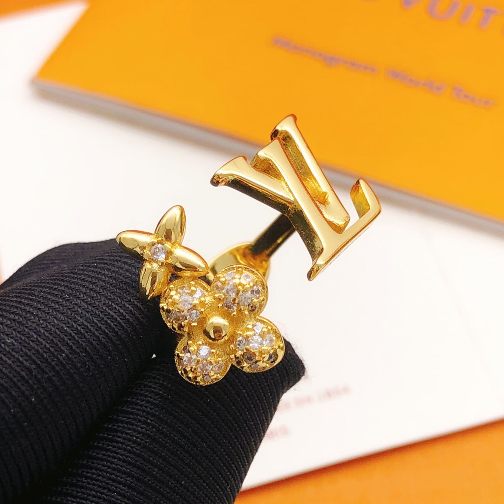 Louis Vuitton Flower Ring - album image 3