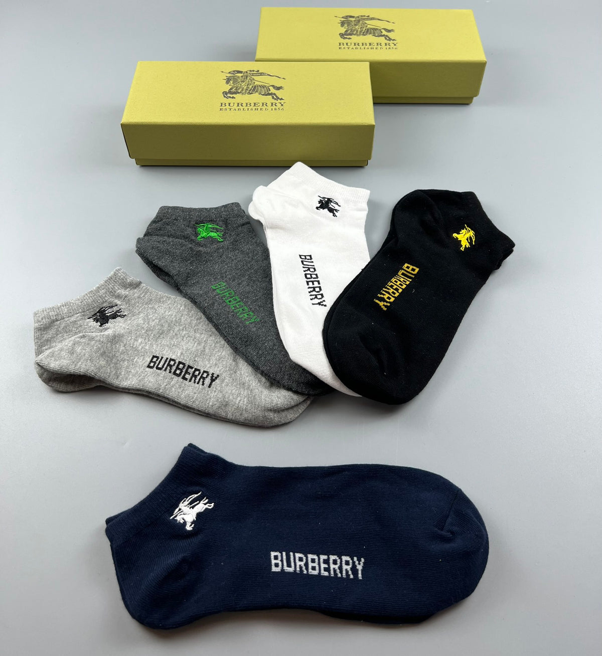 Burberry boxed color knight socks - view 7