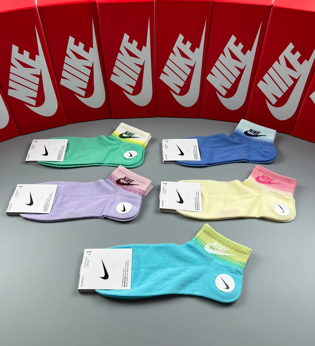 Nike pastel lettered cuff ankle socks, image 5