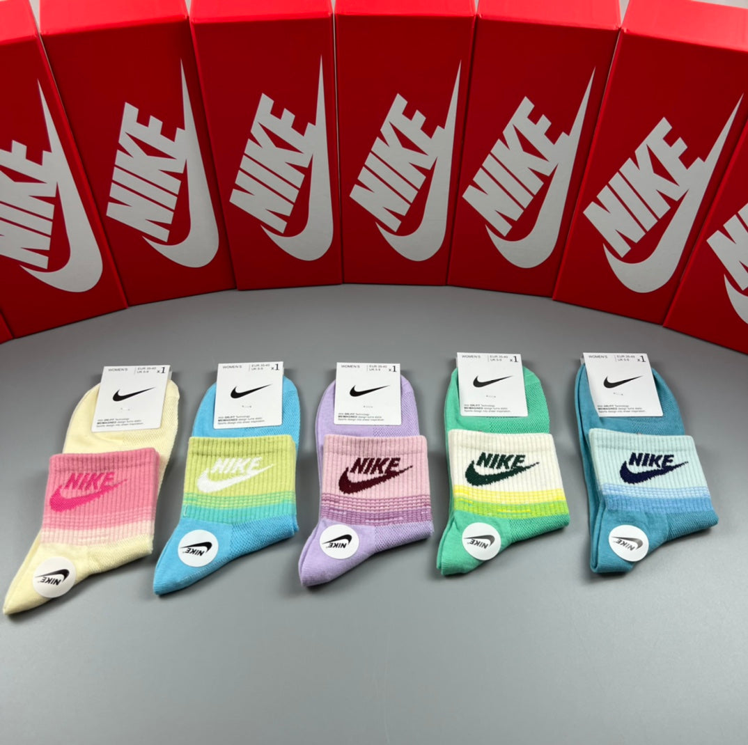 Nike pastel contrast cuff ankle socks, image 5