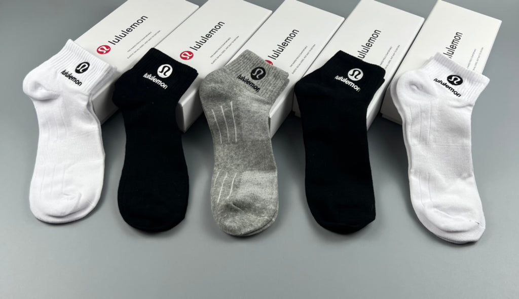 Lululemon black cuff contrast ankle socks - view 5