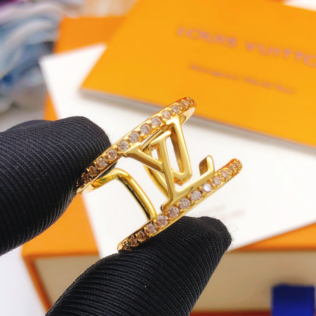 Louis Vuitton Gold-Tone Loop Detail Ring - album image 2
