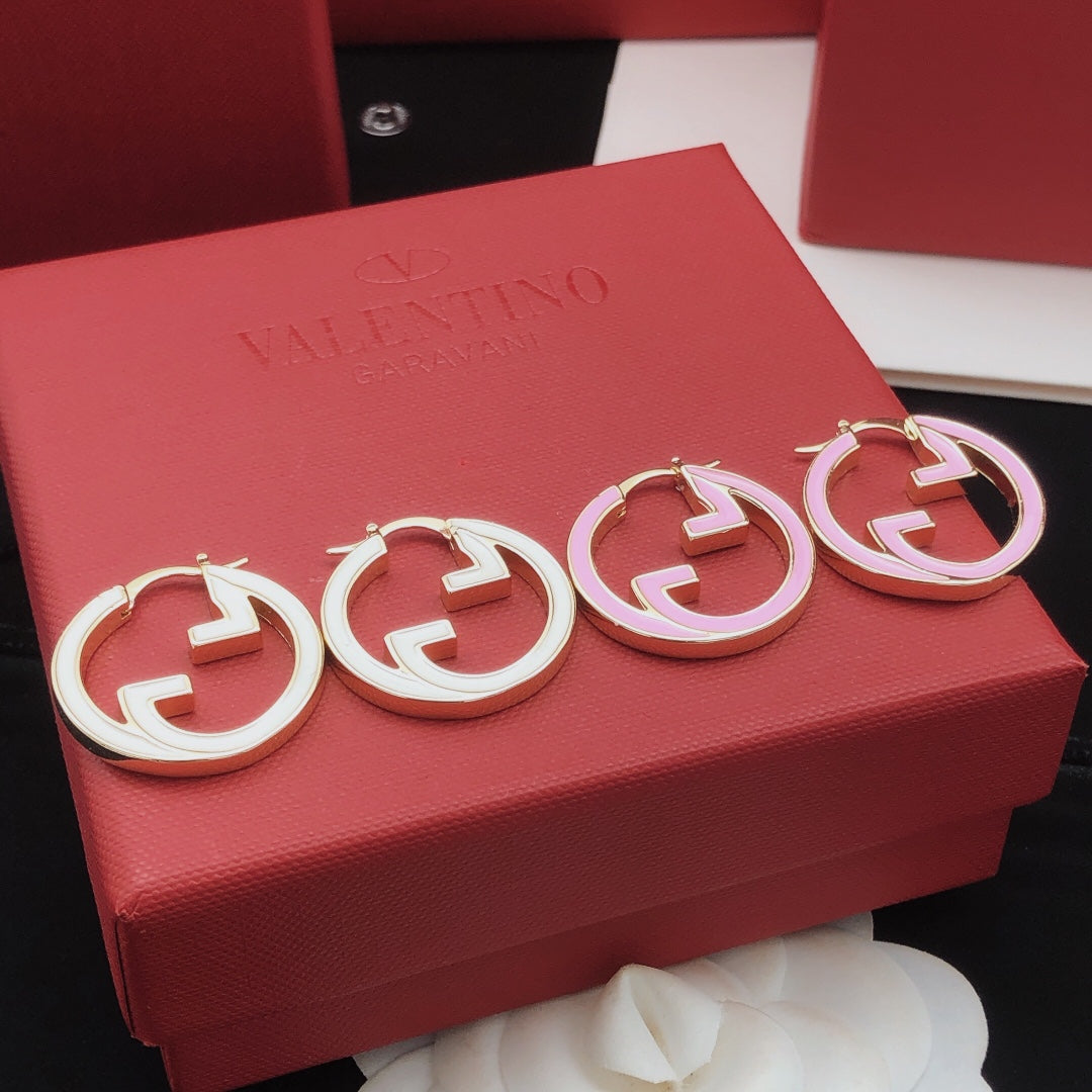 Gucci Enamel White Circular Earrings - album image 9