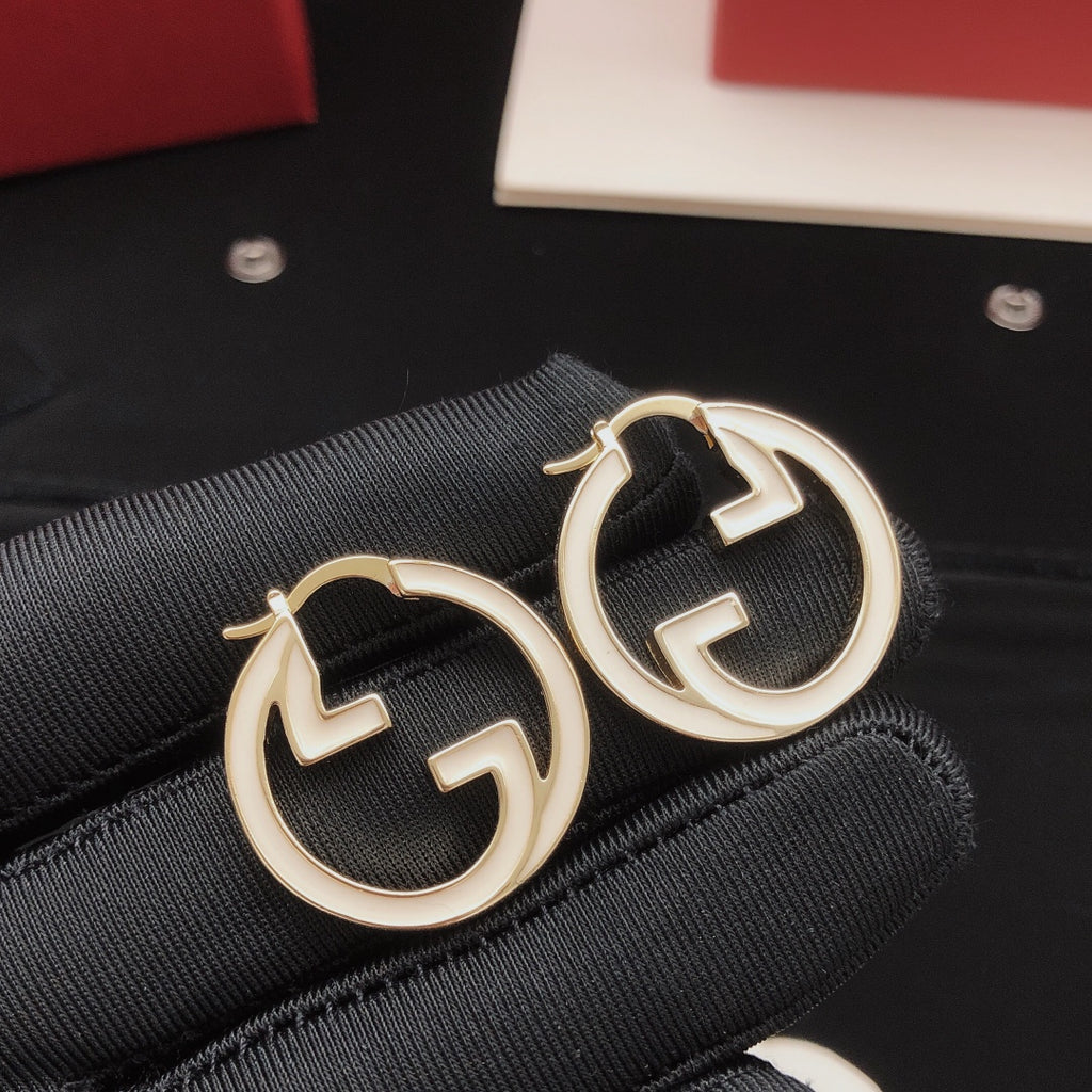 Gucci Enamel White Circular Earrings - album image 6