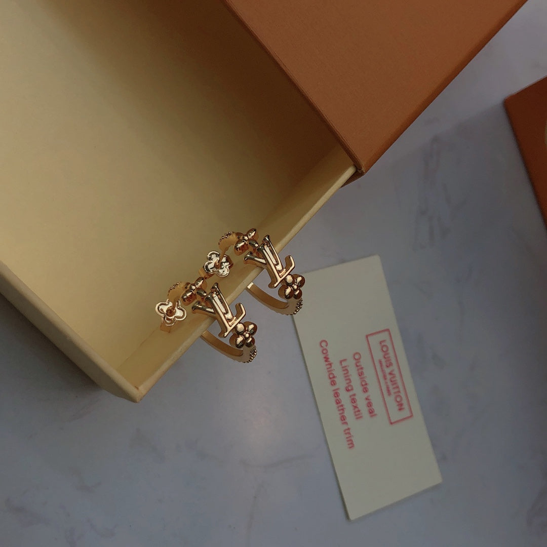 Louis Vuitton V Letter LV Letter Stud Earrings - album image 8