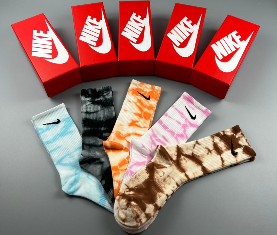 Nike warm tie dye swoosh socks, image 3