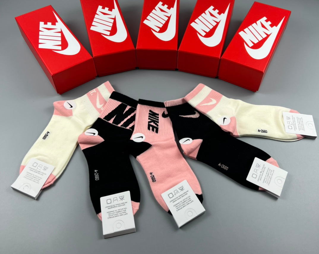 Nike pink black graphic mix socks, image 6