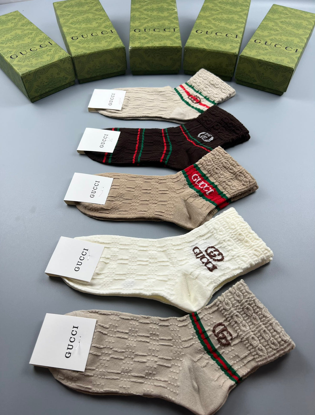 Gucci Beige Crew Socks with logo bands and red-green stripes - image 9