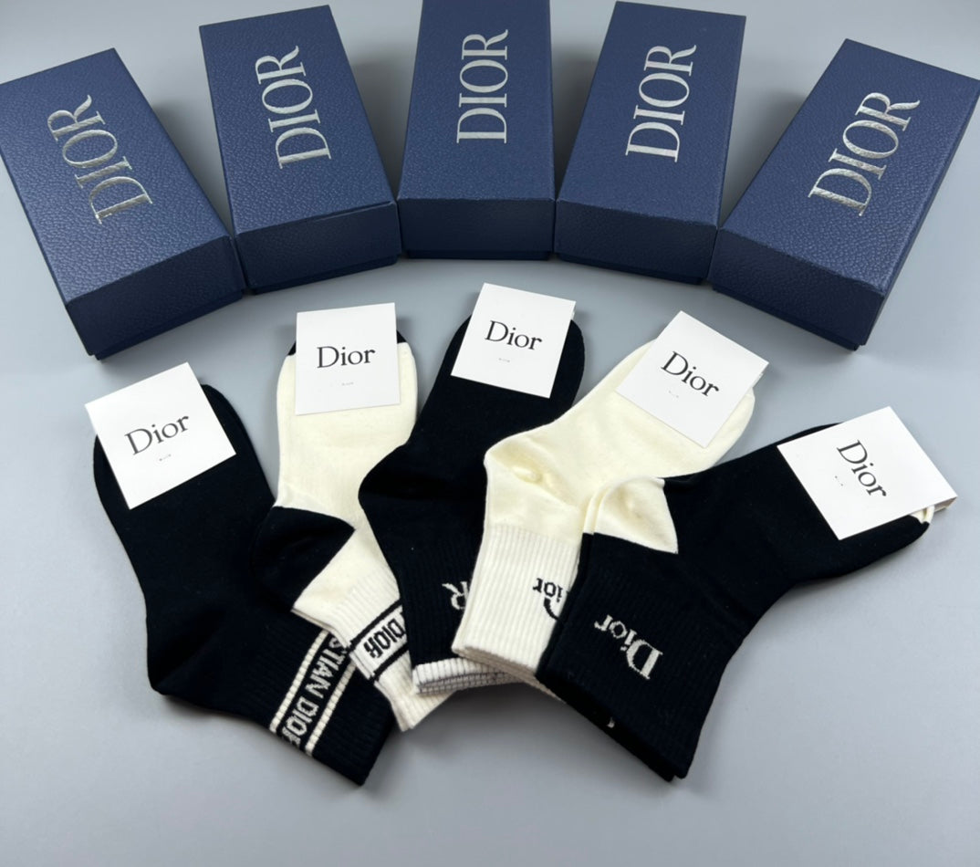 Dior minimal cuff lettering crew socks - view 4