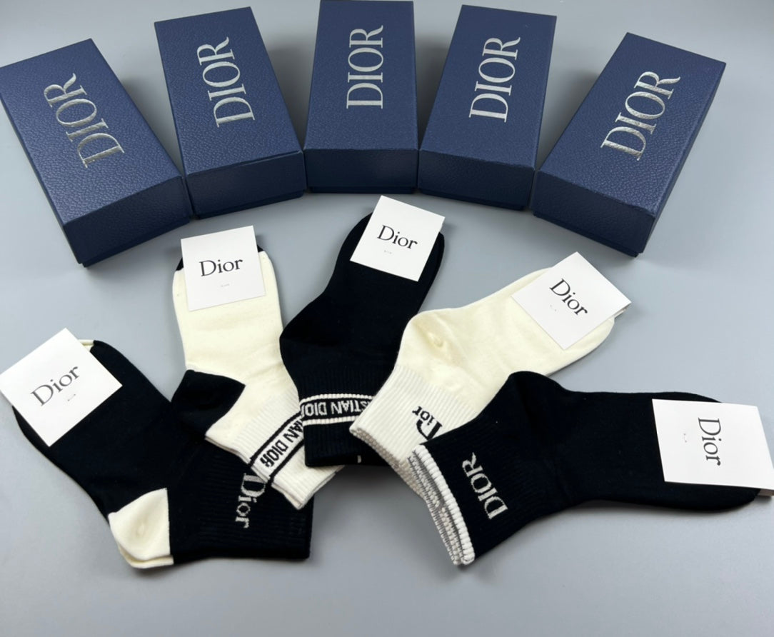 Dior minimal cuff lettering crew socks - view 8
