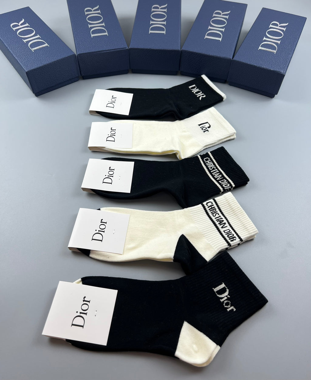 Dior minimal cuff lettering crew socks - view 9